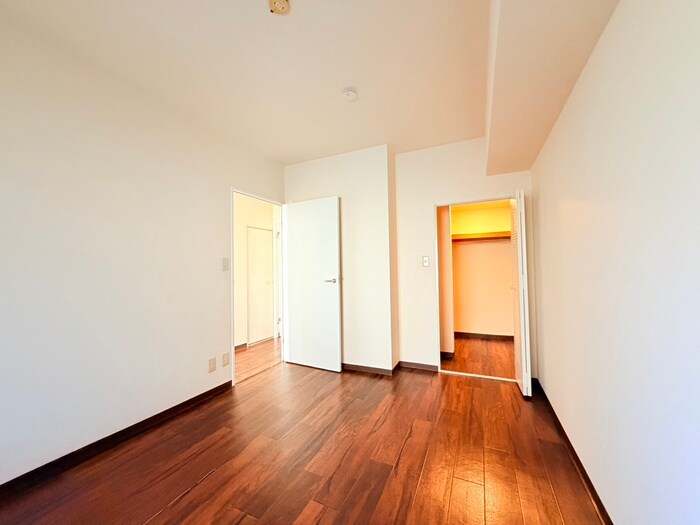 物件内観写真8　(居室)