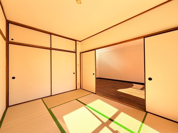 物件内観写真9　(居室)