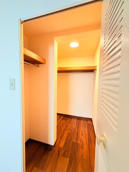 物件内観写真16　(収納)