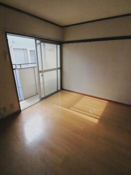 物件内観写真18　(居室)