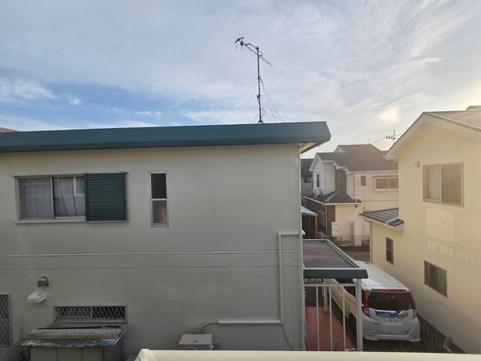 物件内観写真15　(室内からの展望)