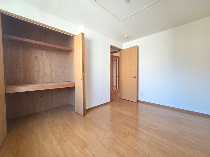 物件内観写真22　(居室)