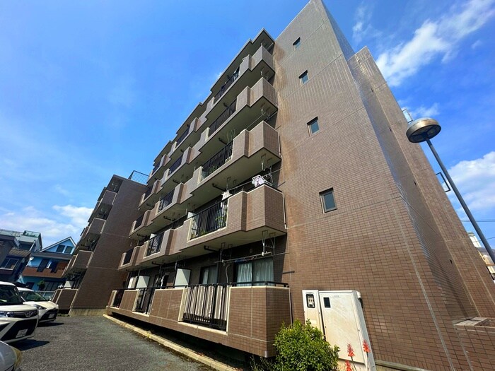 ドエルの外観写真