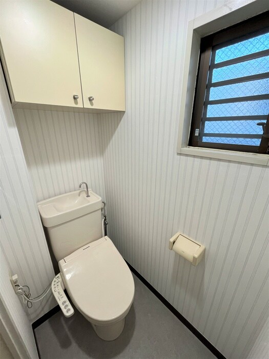 ドエルのトイレ