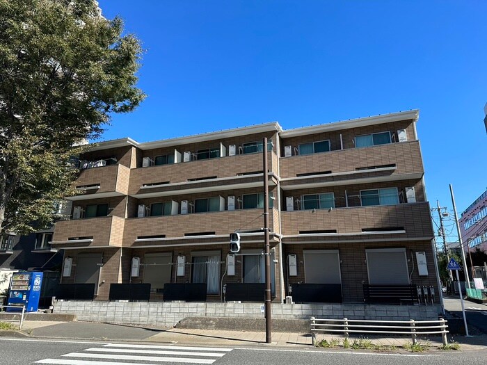 物件外観写真1　(外観写真)