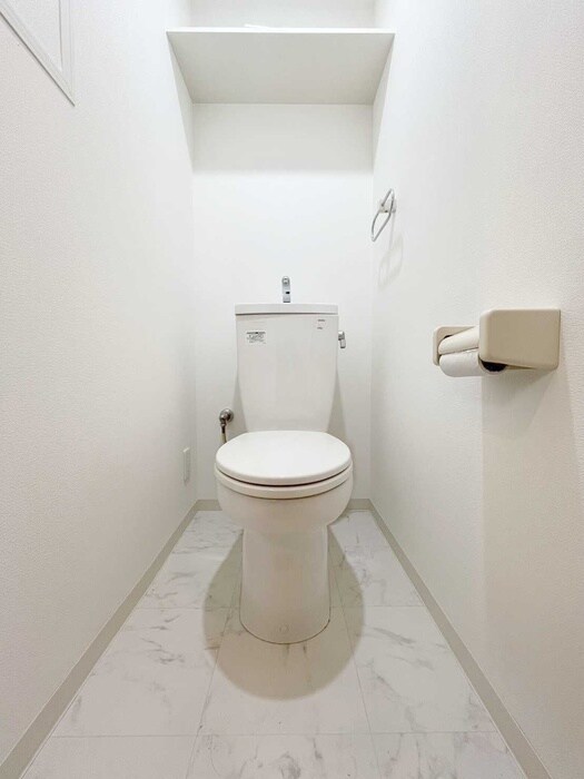 物件内観写真14　(トイレ)