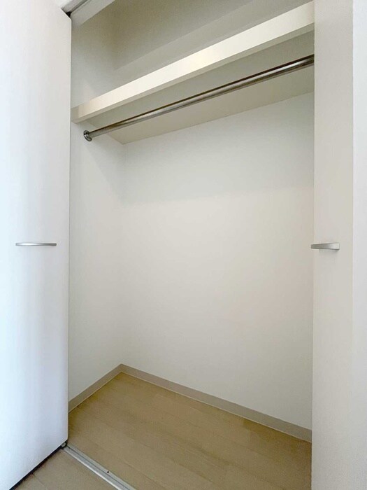 物件内観写真15　(収納)