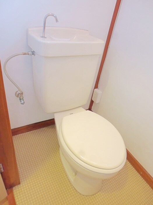 物件内観写真15　(トイレ)