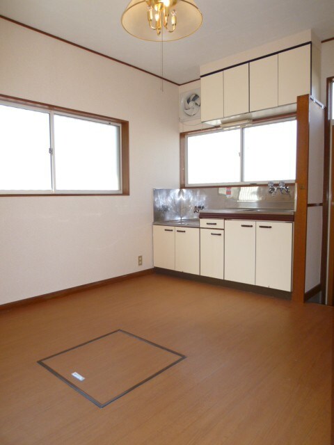 物件内観写真18　(玄関)