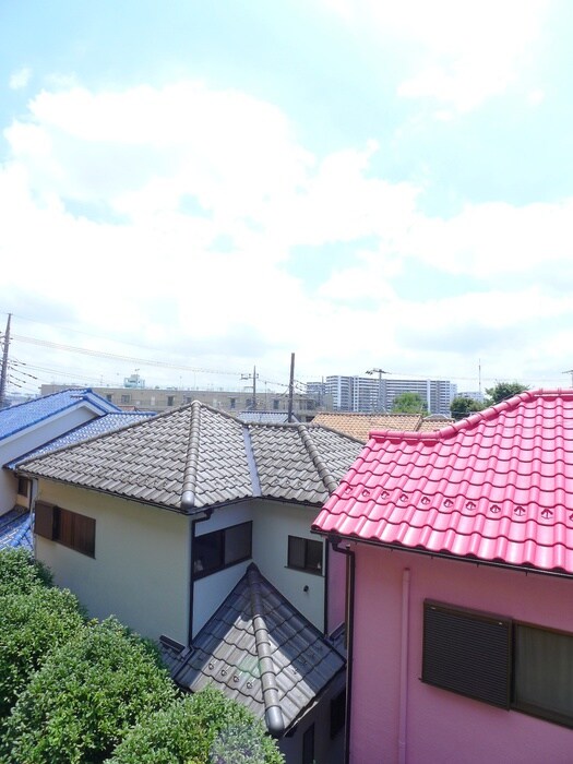 物件内観写真13　(室内からの展望)