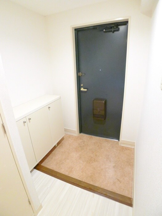 物件内観写真17　(靴箱)