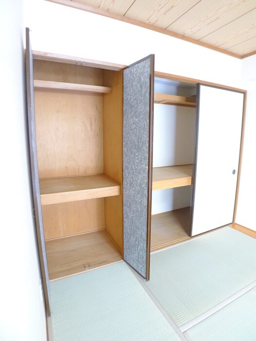 物件内観写真21　(収納)