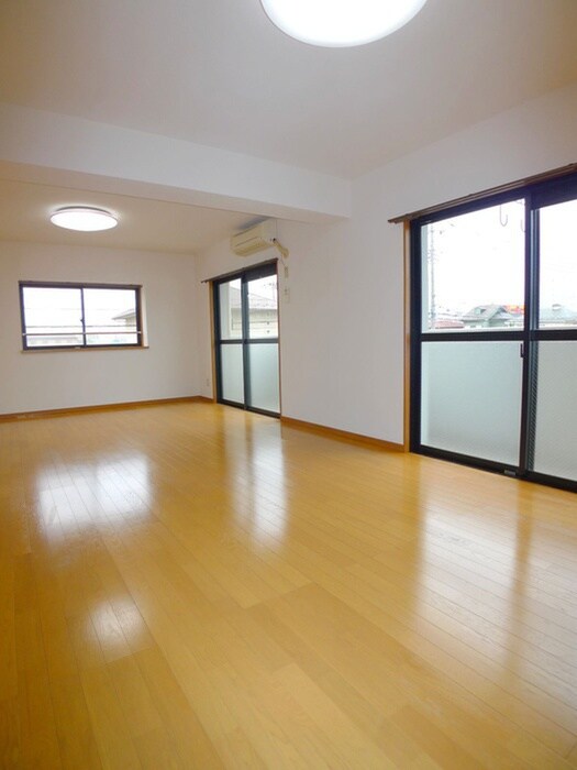 物件内観写真7　(居室)