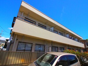 マルオカマンション外観写真