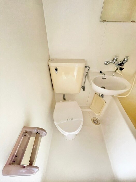 物件内観写真11　(トイレ)