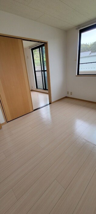 物件内観写真16　(居室)