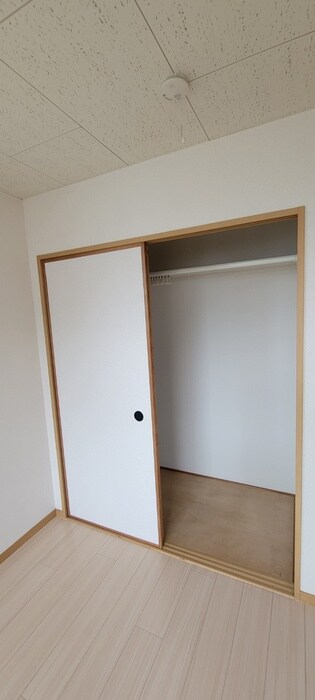 物件内観写真18　(収納)