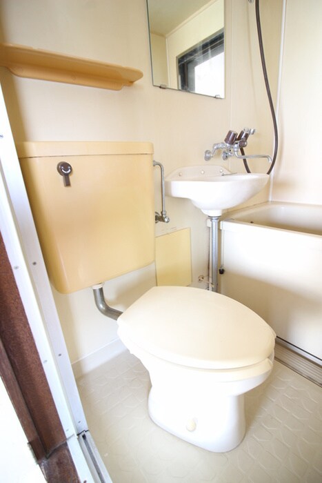 物件内観写真9　(トイレ)