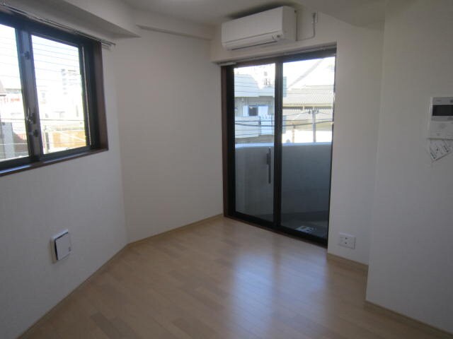 物件内観写真5　(居室)