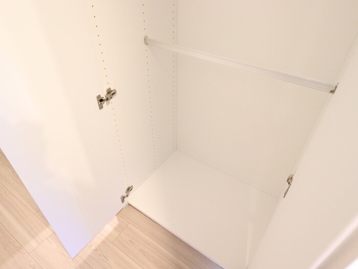 物件内観写真11　(収納)
