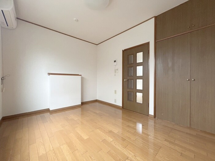 物件内観写真5　(居室)