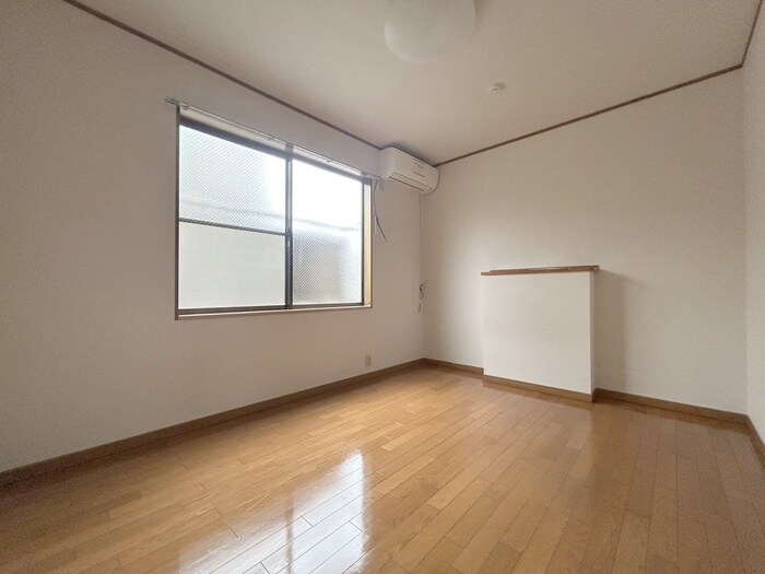 物件内観写真6　(居室)