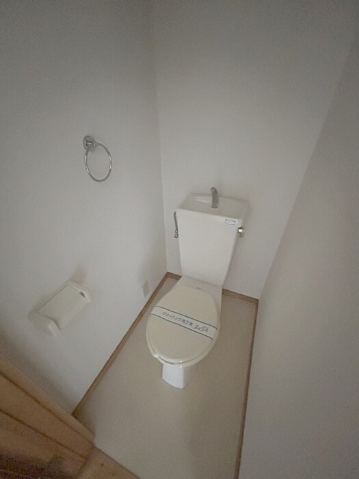 物件内観写真12　(トイレ)