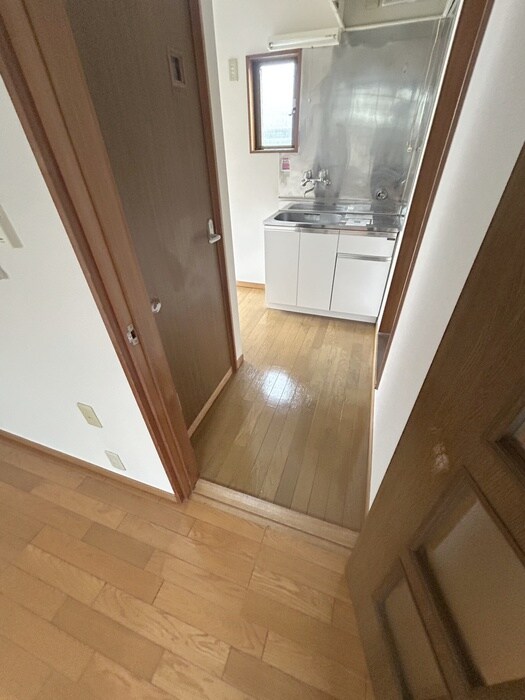 物件内観写真15　(廊下)