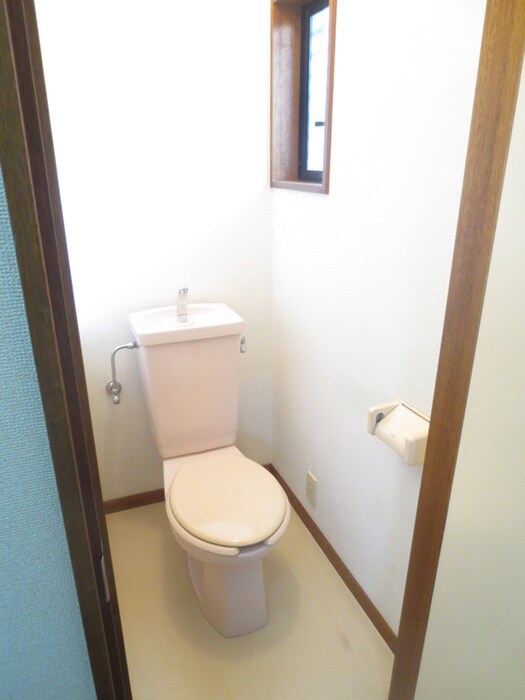 物件内観写真14　(トイレ)