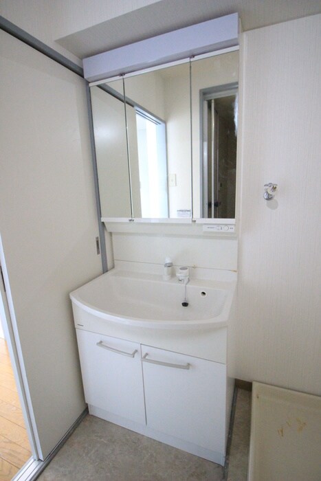 物件内観写真13　(洗面)