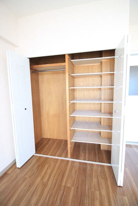 物件内観写真20　(収納)