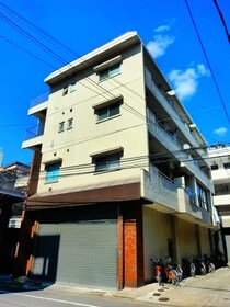 川島ビルの外観写真