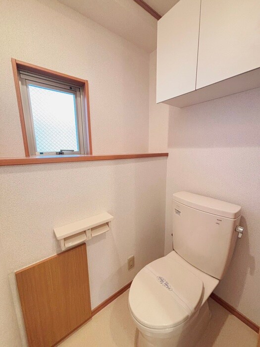 物件内観写真9　(トイレ)