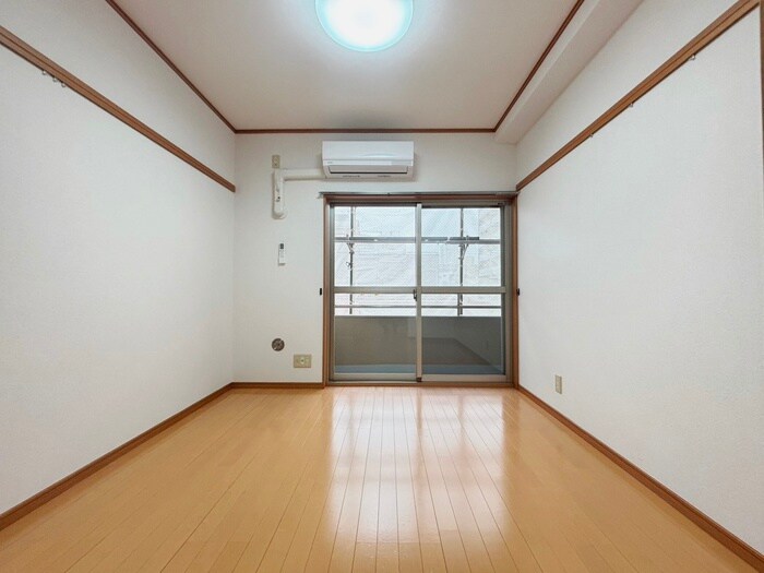 物件内観写真19　(居室)