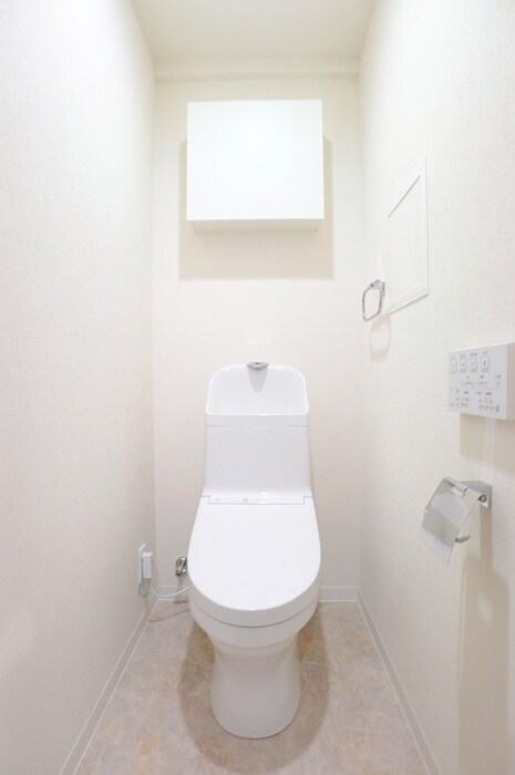 物件内観写真12　(トイレ)