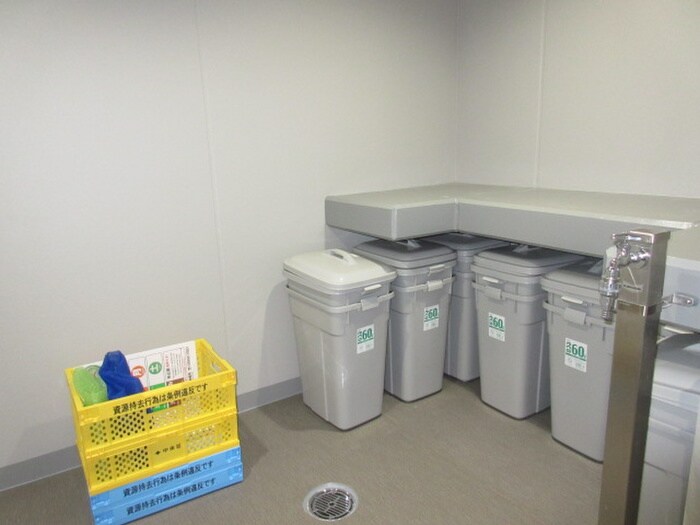 物件外観写真6　(建物設備)