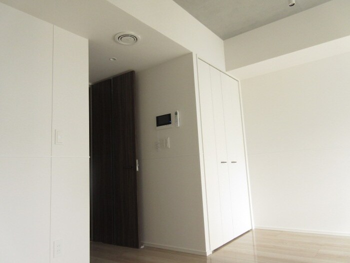 物件内観写真11　(居室)