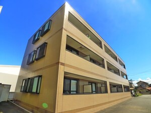 ラパークガーデン外観写真