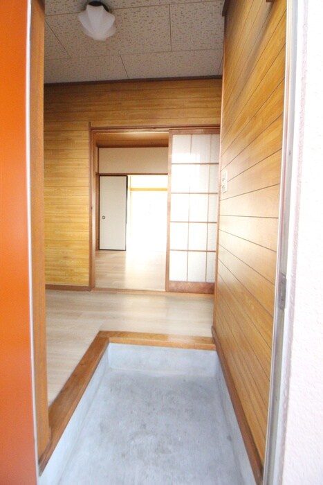 物件内観写真15　(廊下)