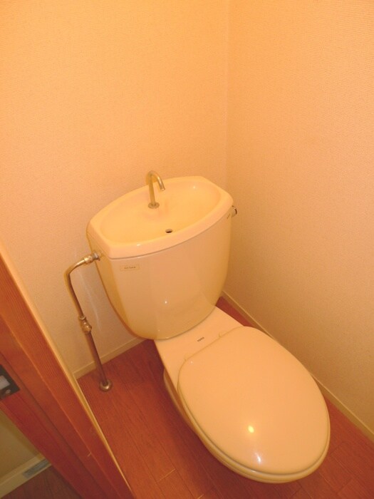 物件内観写真11　(トイレ)