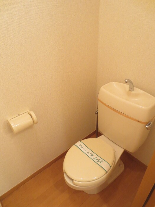 物件内観写真14　(トイレ)