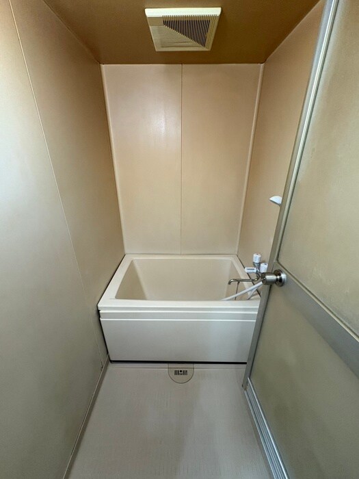 物件内観写真13　(バス／シャワールーム等)