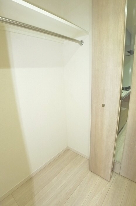 物件内観写真15　(収納)