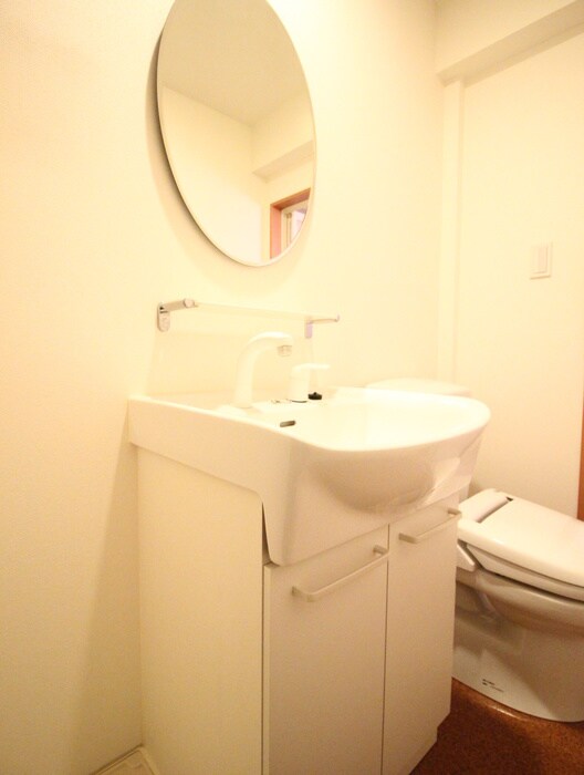 物件内観写真11　(洗面)