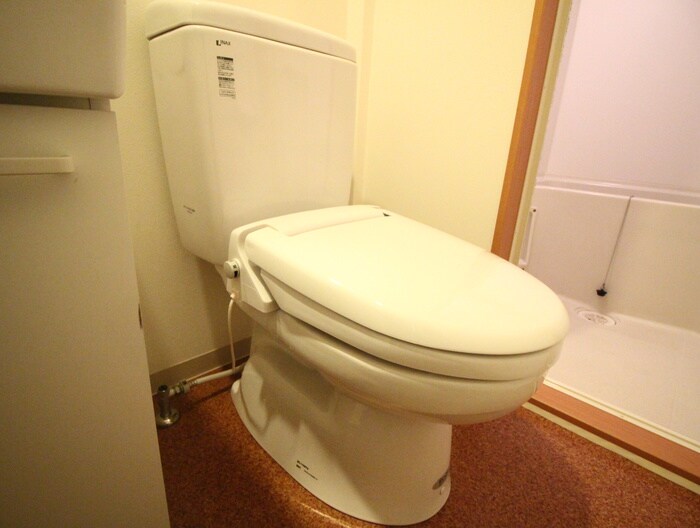 物件内観写真13　(トイレ)