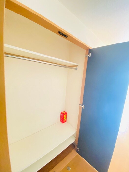 物件内観写真16　(収納)