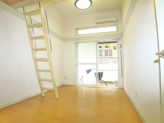 物件内観写真7　(居室)