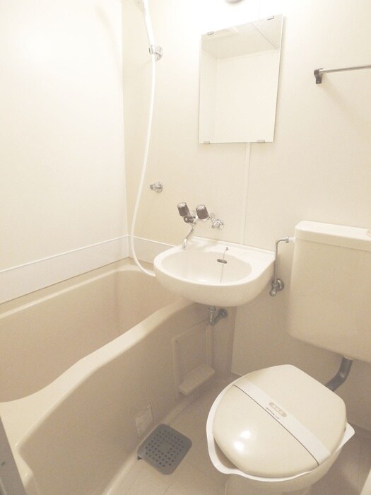 物件内観写真12　(バス／シャワールーム等)