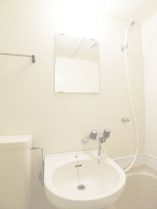 物件内観写真12　(洗面)
