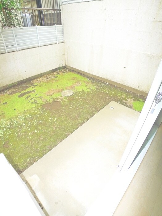 物件内観写真16　(ベランダ・バルコニー)